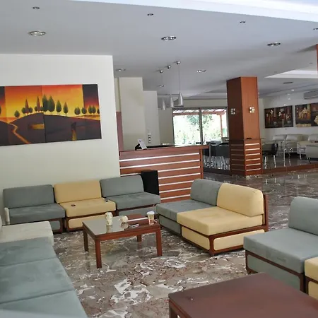 Ena 酒店 卢特拉伊帕蒂斯