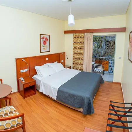 Hotel Ena 3*