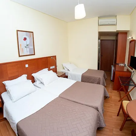 Ena Hotel 3*