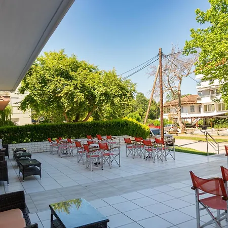 Ena Hotel 3*