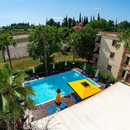 Hotel Ena Loutra Ipatis