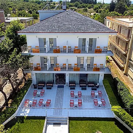Ena Hotel