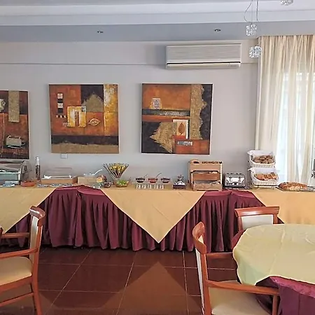 Hotel Ena
