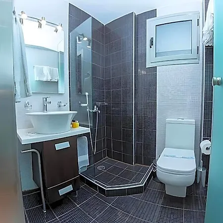 Ena Hotel