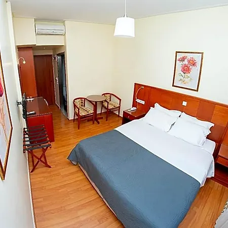 Hotel Ena
