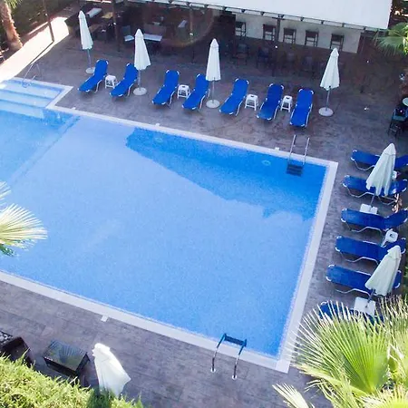 Otel Ena Loutra Ipatis