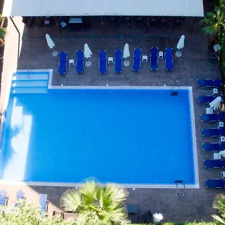 Hotel Ena 3*