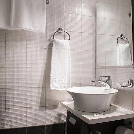 Ena Hotel Loutra Ipatis
