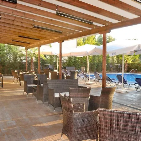 Ena Hotel 3*