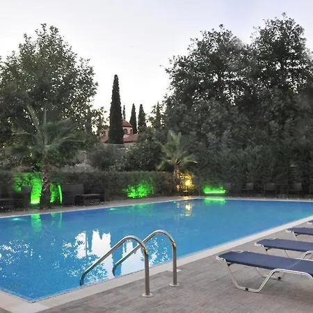 Otel Ena Loutra Ipatis