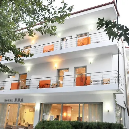 Hotel Ena 3*