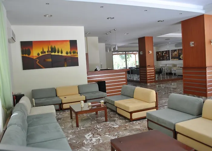 Ena Ξενοδοχείο Λουτρά Υπάτης