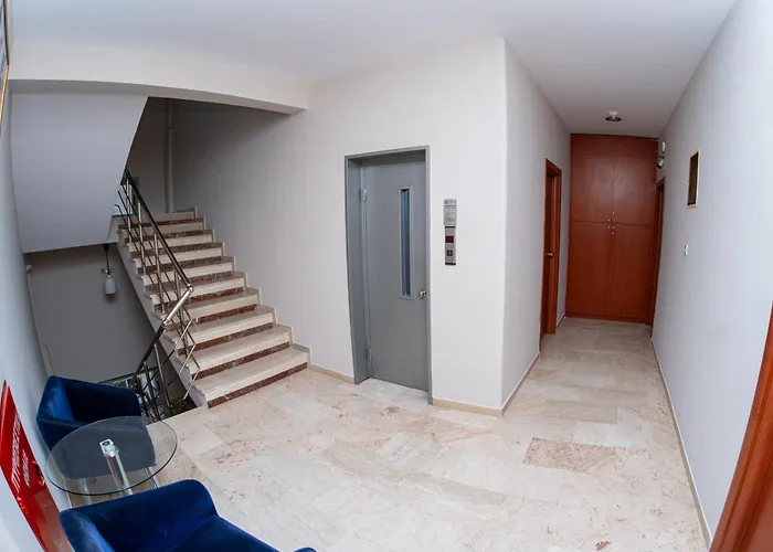 Ena Ξενοδοχείο Λουτρά Υπάτης