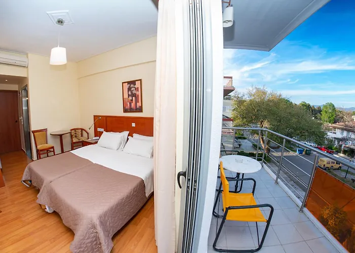 Ξενοδοχείο Ena