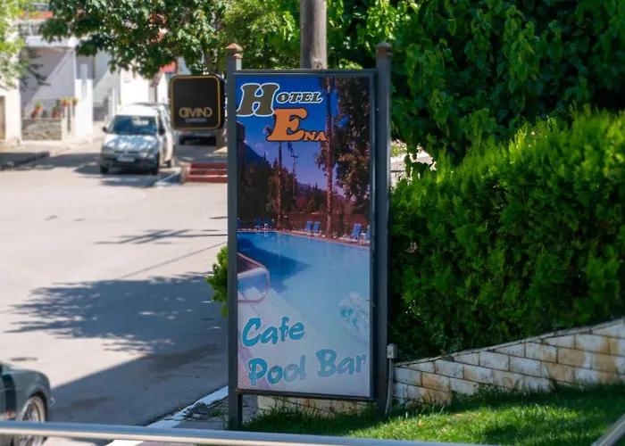 Ξενοδοχείο Ena 3*