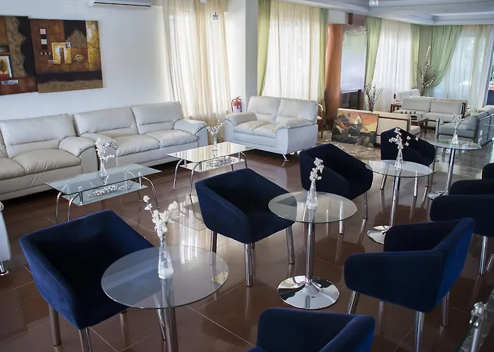 Ena 3* Λουτρά Υπάτης