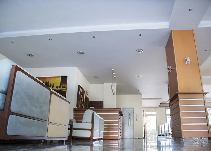 Ena Ξενοδοχείο Λουτρά Υπάτης