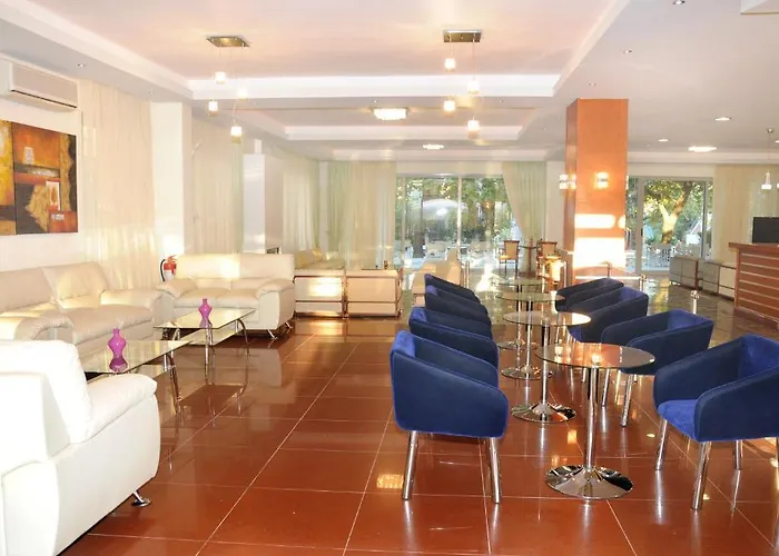 Ena Ξενοδοχείο Λουτρά Υπάτης