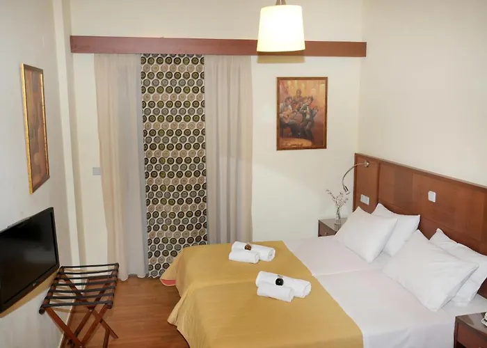 Ξενοδοχείο Ena Λουτρά Υπάτης